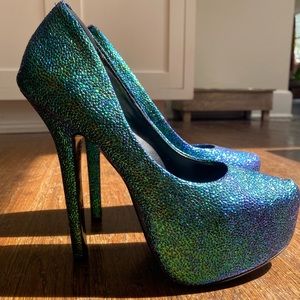 Steve Madden platform stilettos